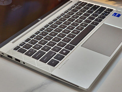 HP EliteBook 830 G8 i5/11éme (16/256)-Occasion